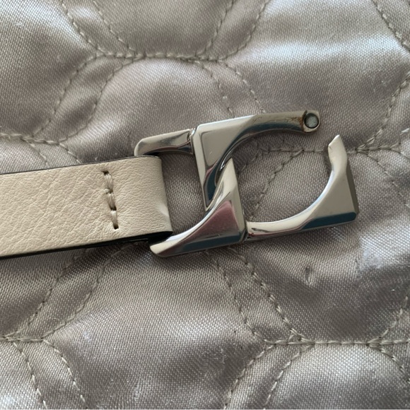 ANINE BING crème narrow leather designer belt